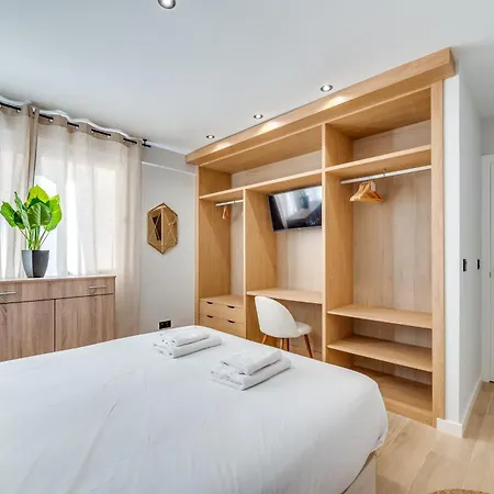 Victoria Lux 100