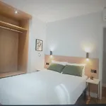 Apartamento Victoria Lux 100 *